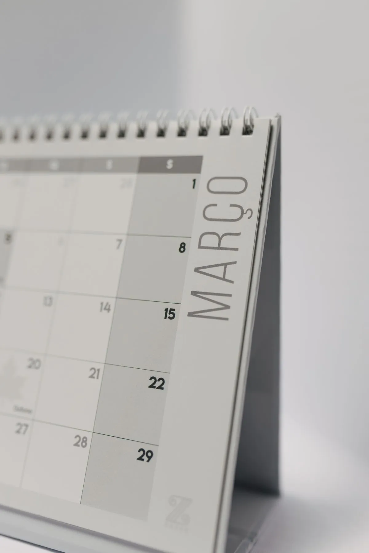 Calendrier de bureau pour planifier les séjours hebdomadaires et mensuels