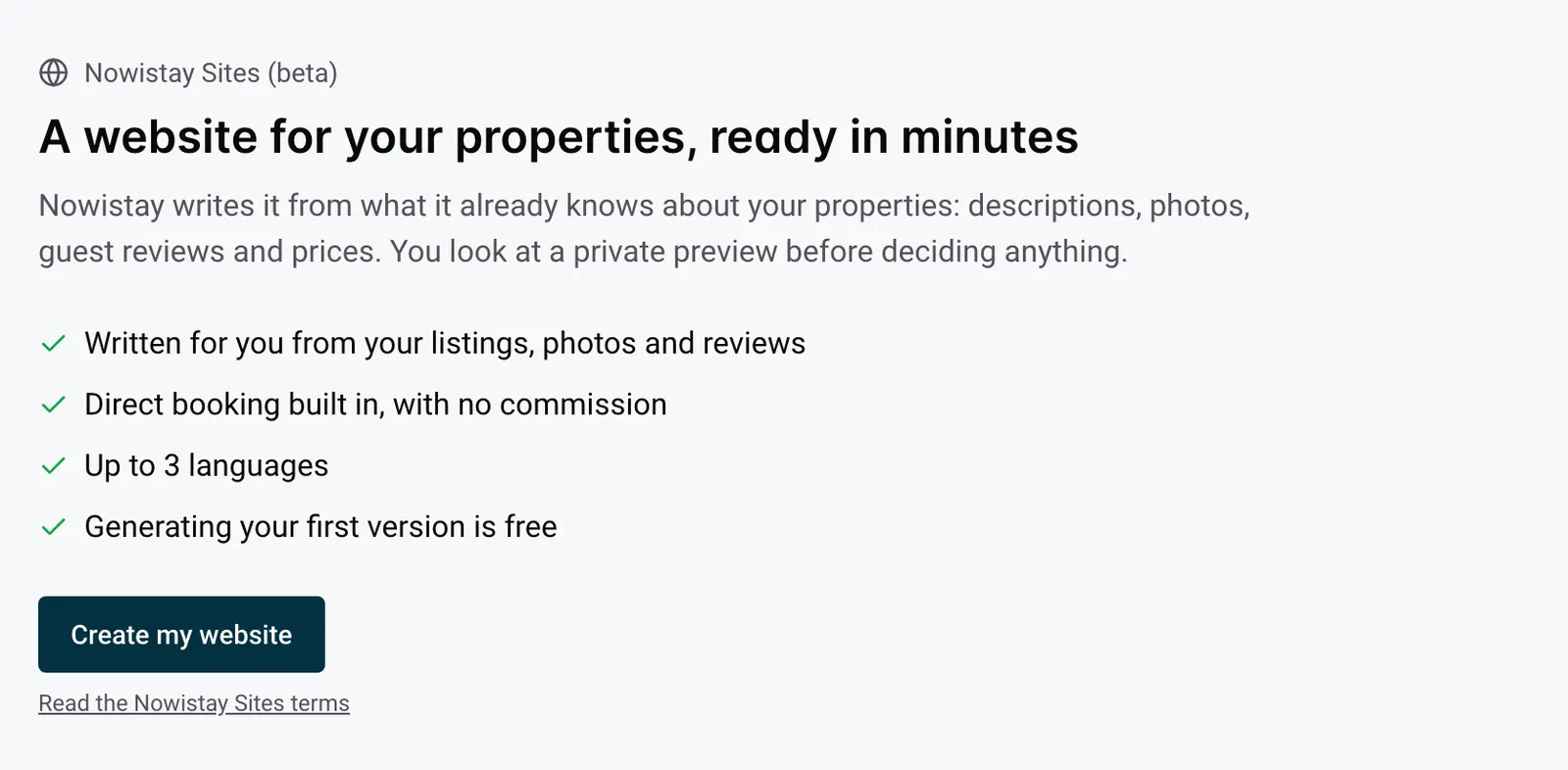 La página Sitio web antes de tu primera web, con Una web para tus alojamientos, lista en minutos y el botón Crear mi web
