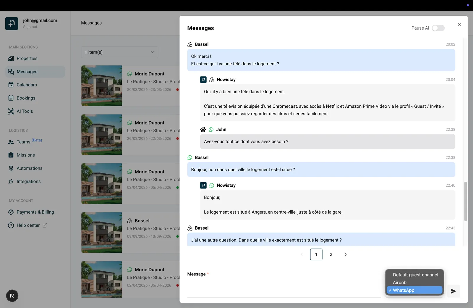 Fil de discussion unifié montrant les messages WhatsApp et OTA dans une seule conversation